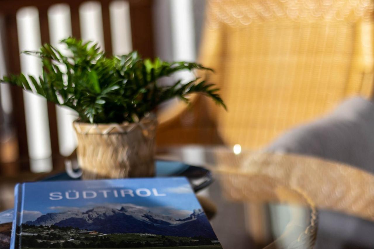 Casa Flora Daire Dobbiaco Dış mekan fotoğraf
